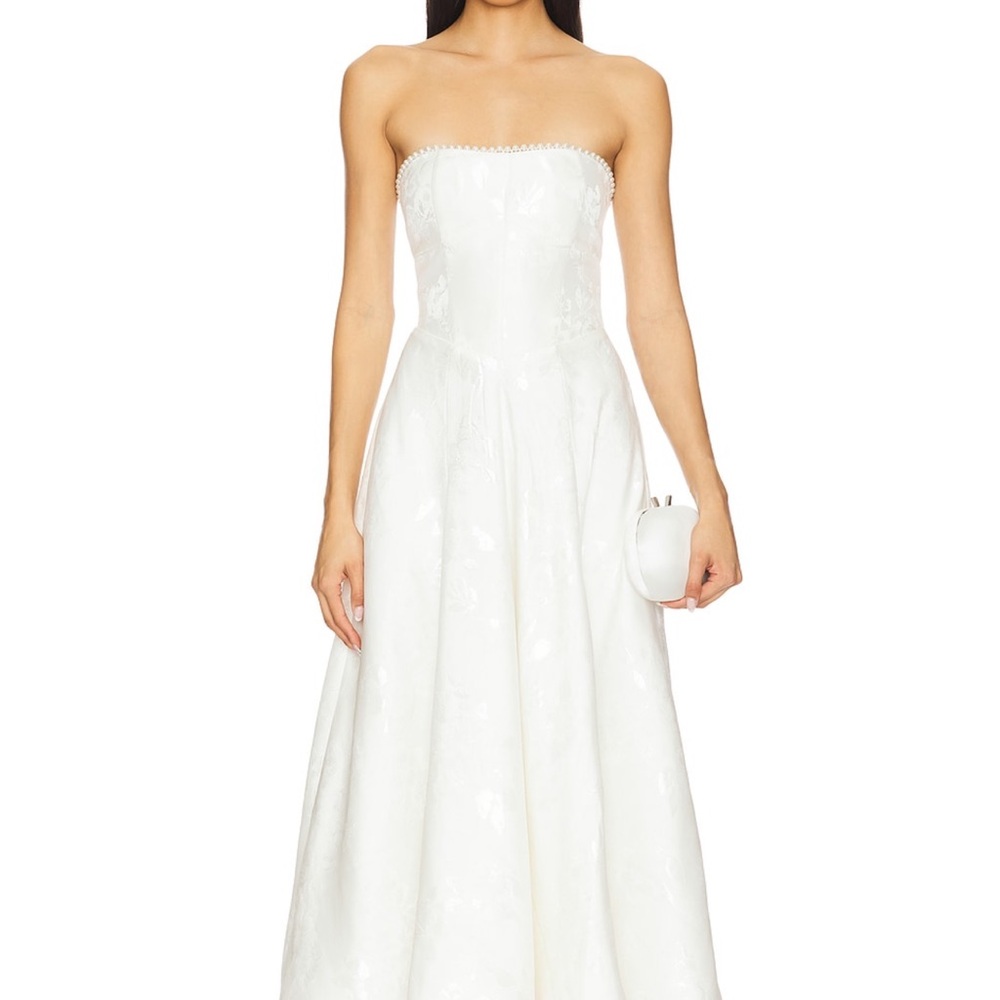 V. Chapman Strapless White Dress